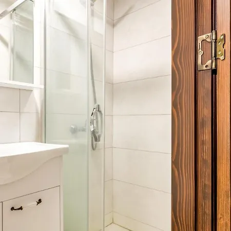 Convenient Flat W Garden 10 Min To Galataport * Istanbul